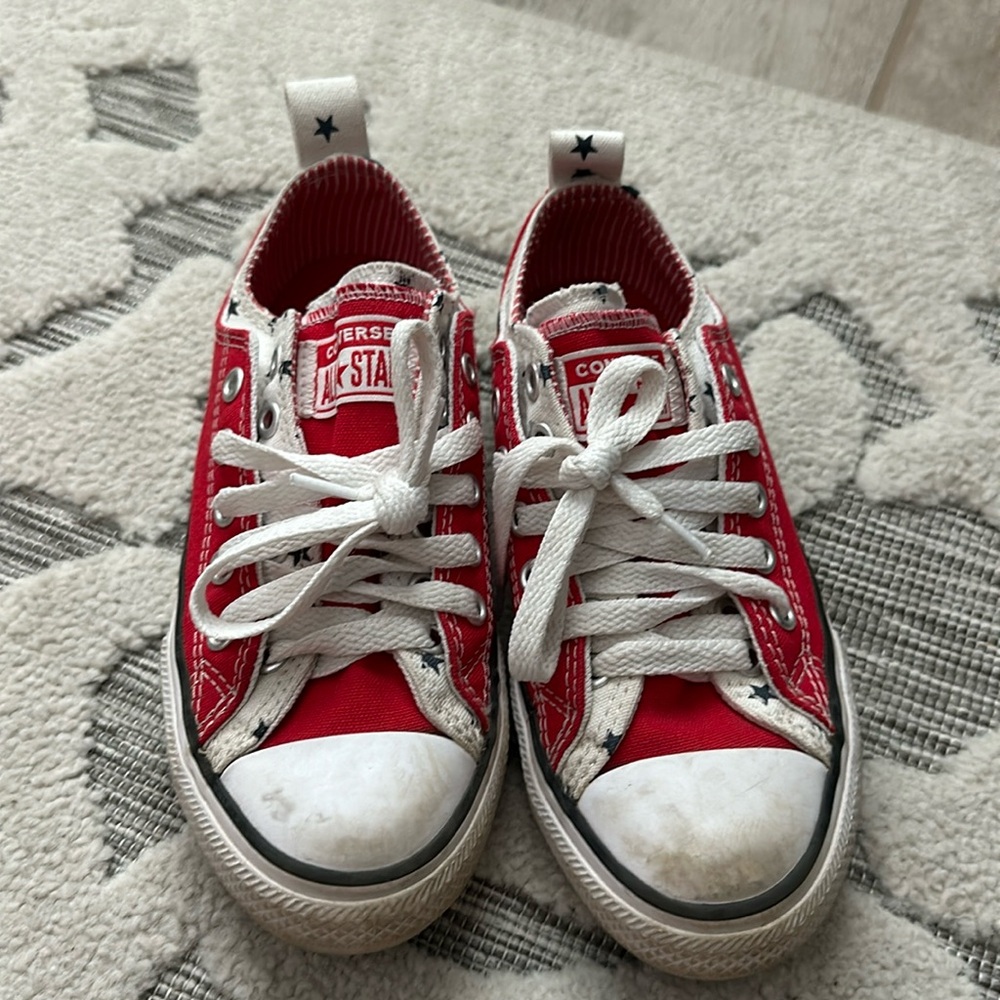 Kids, Converse sneakers size one